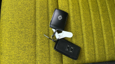 Renault 5 110kW Iconic Five Comfort Range 52kWh 5dr Auto Electric Hatchback